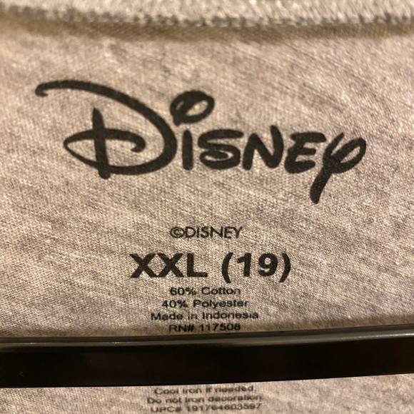 Disney Wait, What?! Shocked Mickey Mouse Tee - Picture 3 of 4